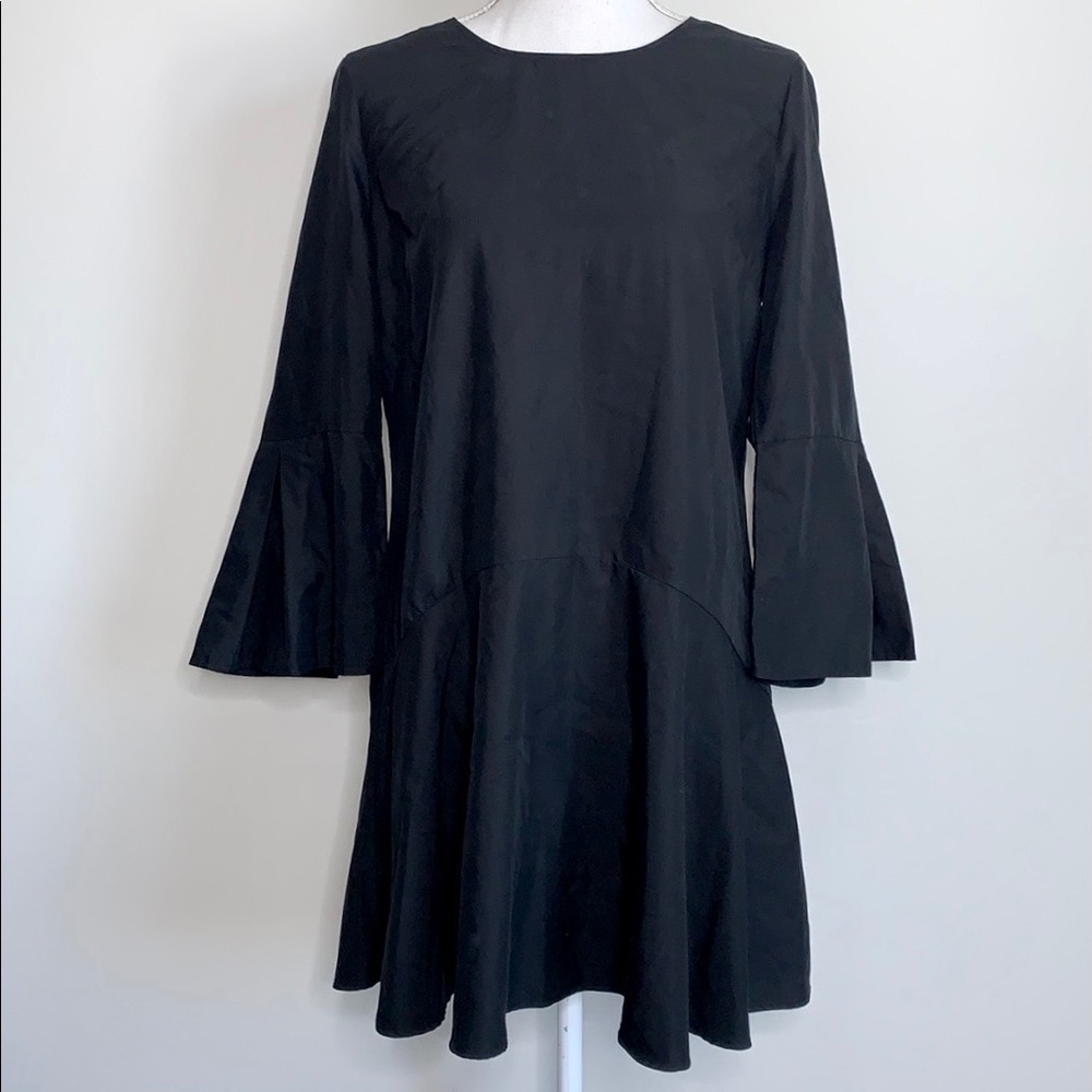 Avec Les Filles Bell Sleeve Dress